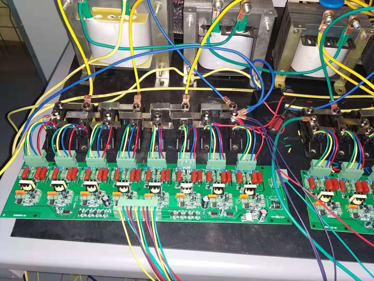 R&D of Contactless Voltage Stabilizer