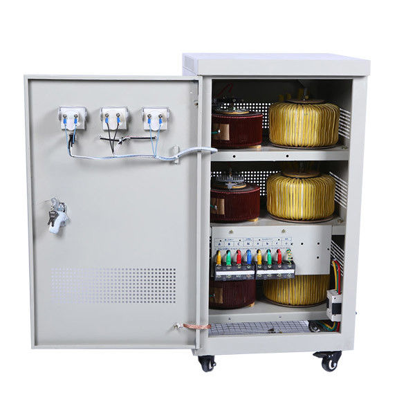 50Hz 60Hz 3 Phase Voltage Stabilizer 30kva 420V With Analog Meters Display